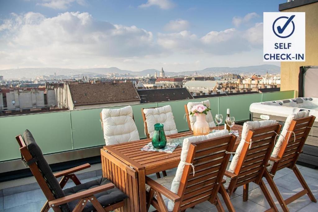 부다페스트 Centropolitan Penthouse #Jacuzzi #Freeparking 아파트 외부 사진